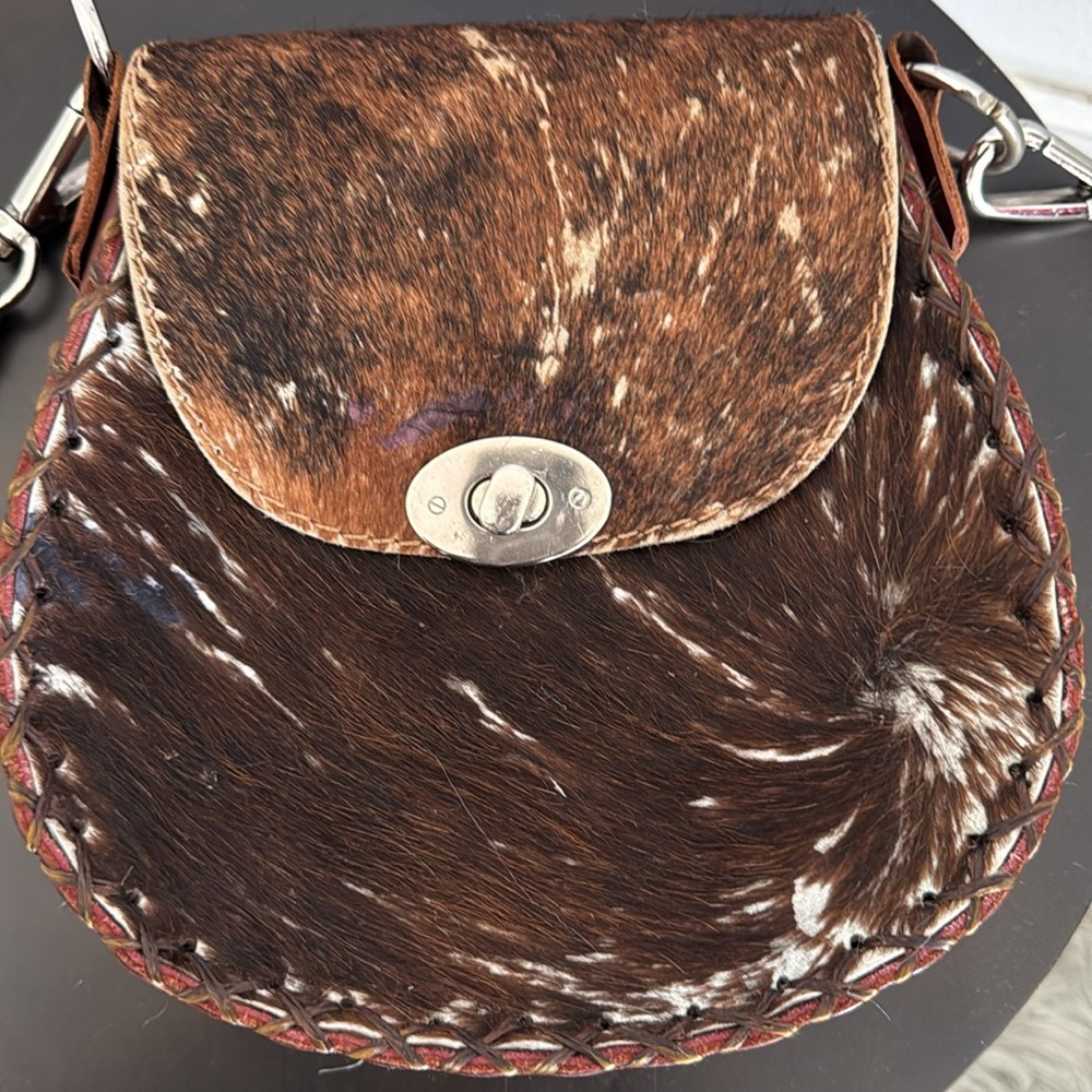Cowhide Saddlebag Medium Size